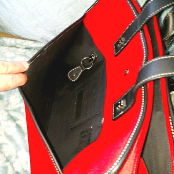 Etienne Aigner tote. - Picture 4 of 8